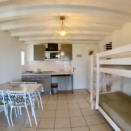 Holiday home Ile De Beaute