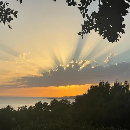 Ile De Beaute Semesterbostad