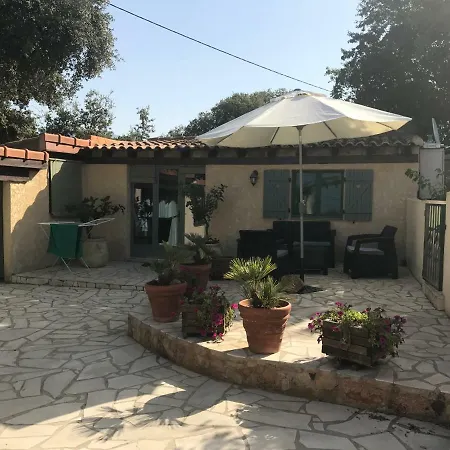 Holiday home Ile De Beaute *