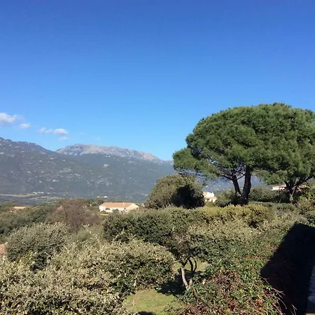 Ile De Beaute Semesterbostad