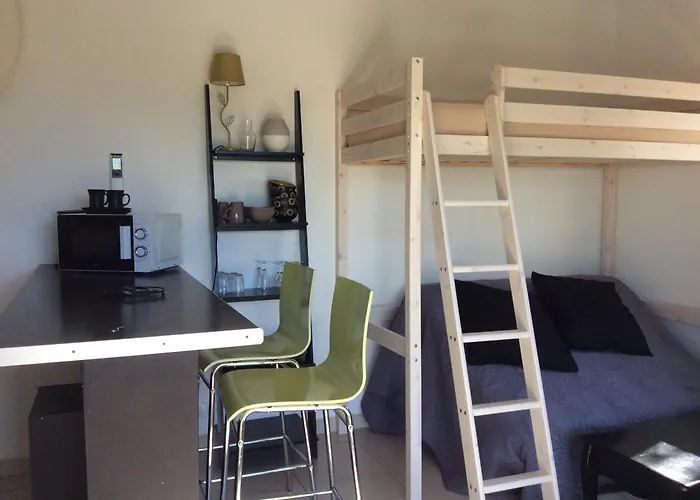 Résidence île De Beauté Hébergement de vacances *