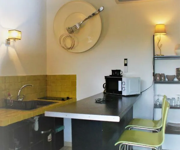 Résidence île De Beauté Hébergement de vacances *